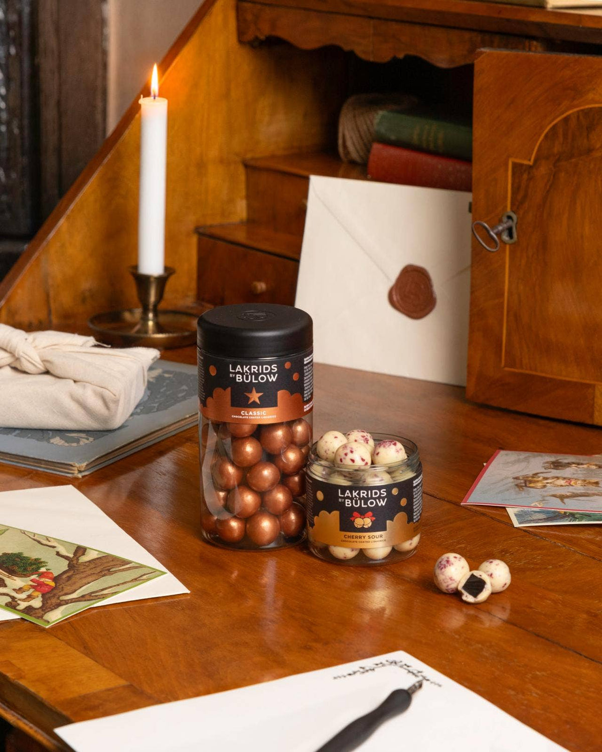 CLASSIC CARAMEL | Chocolate Coated Licorice: Small